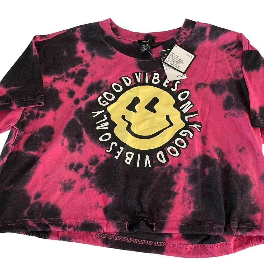 635 - CROPPED TEE SHIRT WITH GATHERED HEM,‎ LARGE BY RUE21